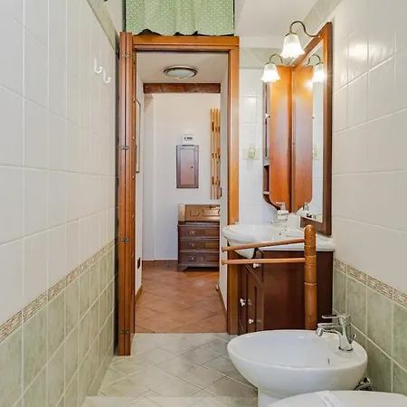 Sea View Barcolana Fiber Wifi Netflix شقة